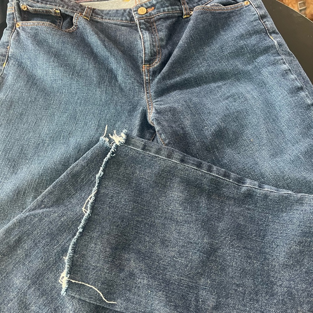 Lilly Pulitzer Women’s Dark Blue Relaxed Jeans